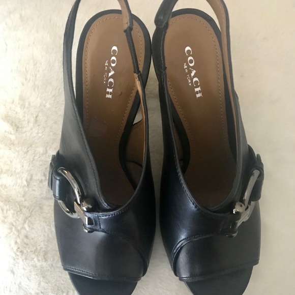 Coach heels - Picture 3 of 3